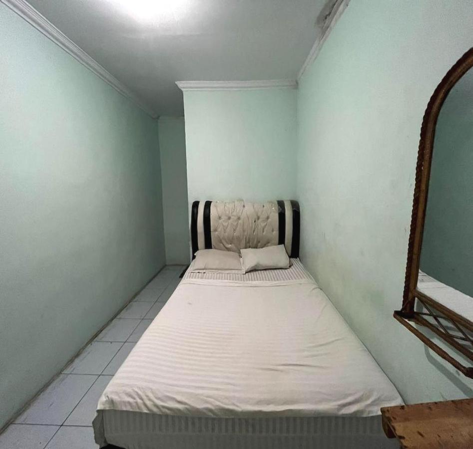 Oyo 93417 Homestay Bunga Rinte Syariah Near Komp Perumahan Stella Ressidence 2 Medan Extérieur photo