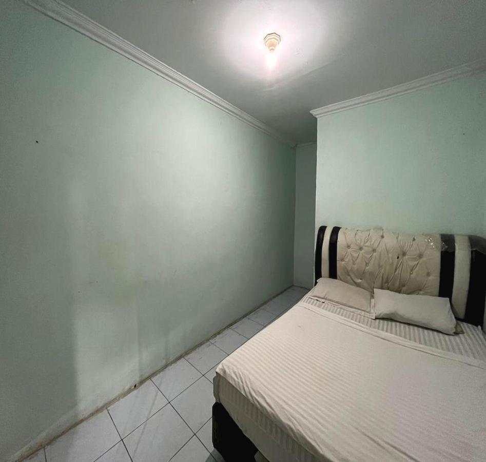 Oyo 93417 Homestay Bunga Rinte Syariah Near Komp Perumahan Stella Ressidence 2 Medan Extérieur photo