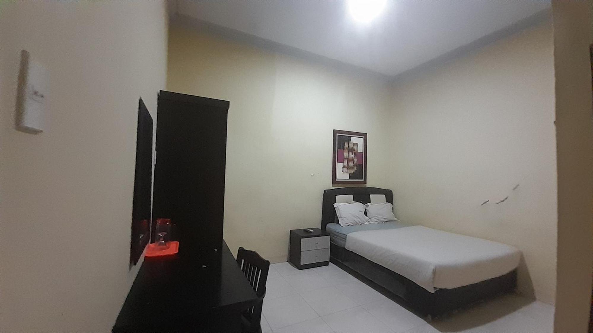 Oyo 93417 Homestay Bunga Rinte Syariah Near Komp Perumahan Stella Ressidence 2 Medan Extérieur photo